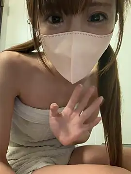 Snapshot of shihori_s2 chatting on 02-13-26, 08:27 shihori s2 online show from 02-13-26, 08:27
