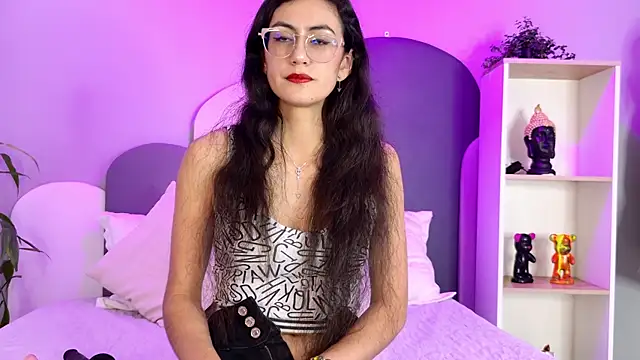 SophieGomez22 online show from 05-31-26, 11:06
