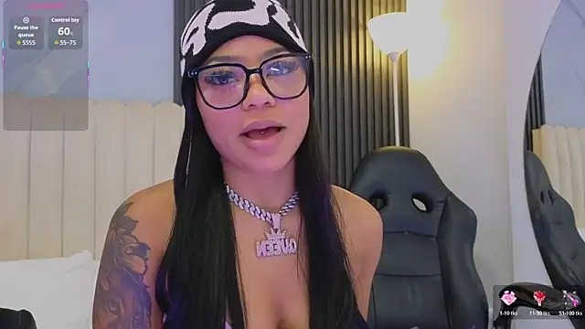 Madiee Rhea online show from 04-18-26, 08:31