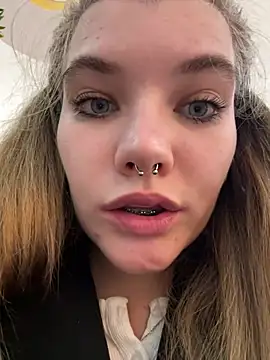 Holy Tereza online show from 03-07-25, 06:22