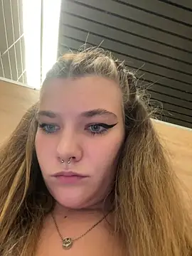 Holy Tereza online show from 09-27-25, 03:39