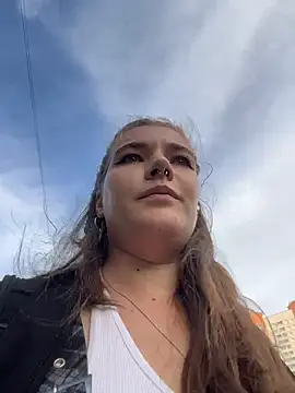 Snapshot of Holy_Tereza chatting on 06-21-26, 03:25 Holy Tereza online show from 06-21-26, 03:25