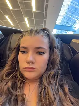 Snapshot of Holy_Tereza chatting on 07-18-26, 03:38 Holy Tereza online show from 07-18-26, 03:38