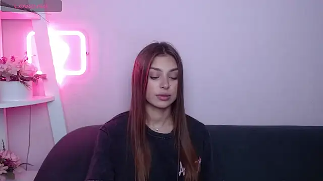 MilanaAngelAs online show from 07-17-26, 04:52