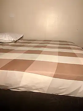 KikiLovesD online show from 03-31-26, 03:12