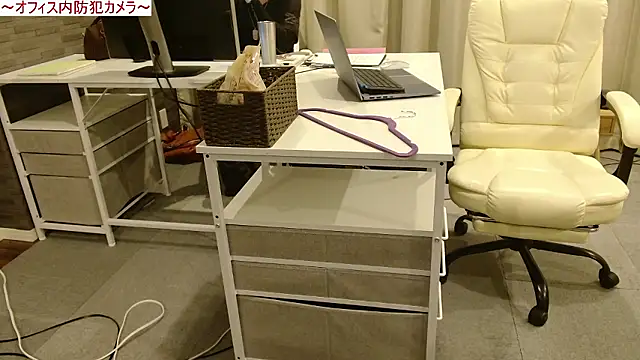 Toms-BBQ online show from 03-18-26, 06:00