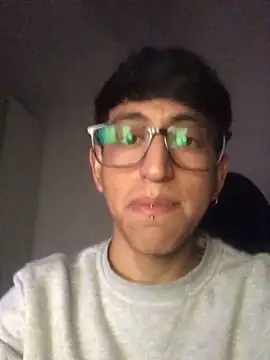 modelo180 online show from 03-18-25, 12:38