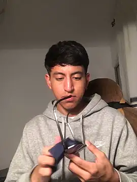 modelo180 online show from 09-10-25, 10:21