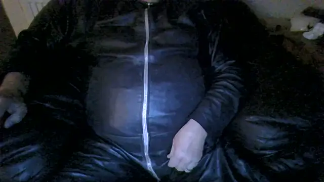 Leatherman63 online show from 06-05-26, 02:29