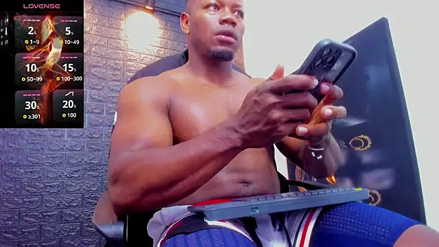 Snapshot of tommike chatting on 03-21-26, 08:34 tommike online show from 03-21-26, 08:34