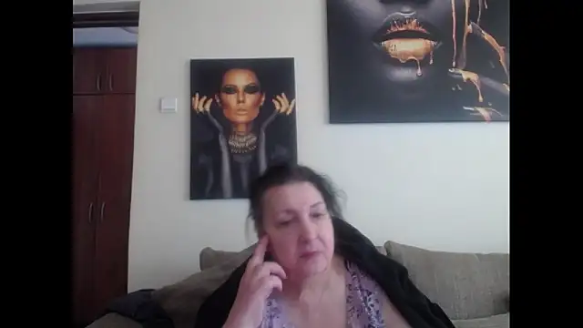 maturekorine online show from 04-13-26, 09:04