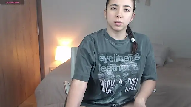 Snapshot of Abii_26 chatting on 02-15-26, 06:43 Abii 26 online show from 02-15-26, 06:43