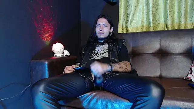 Dicaprioo  online show from 05-18-26, 04:07