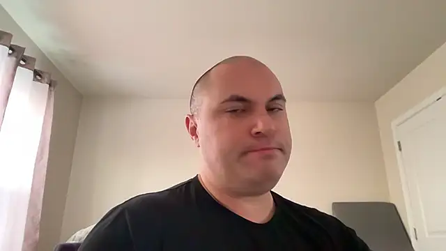 SluggishChase99 online show from 02-15-26, 12:36