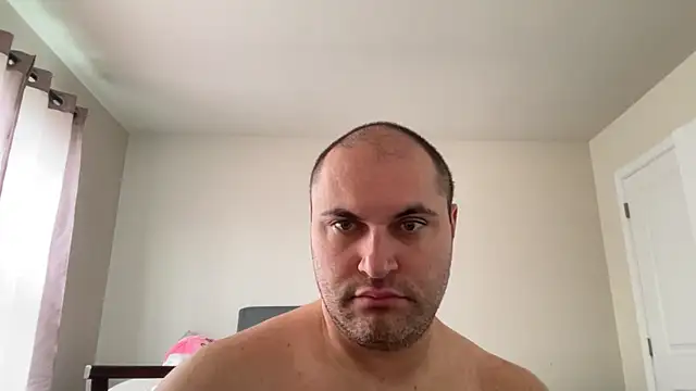 SluggishChase99 online show from 03-25-26, 02:23