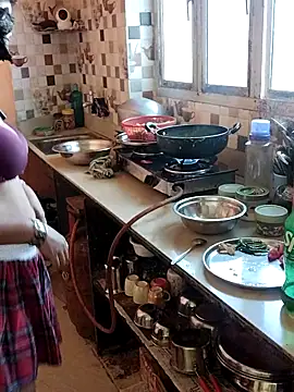 joya bhabi online show from 11-16-25, 07:47