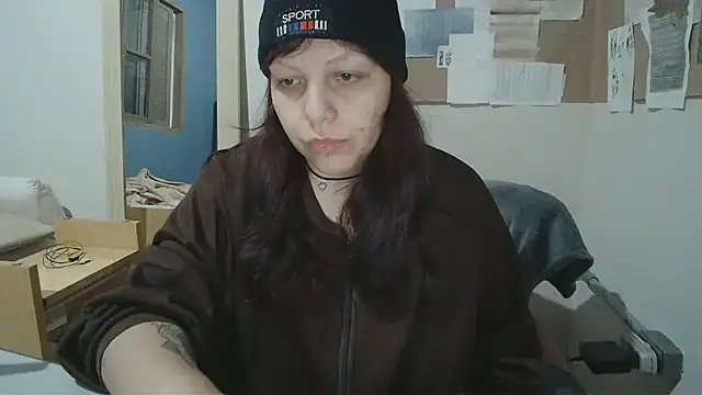 bbyedarling online show from 10-31-25, 01:50