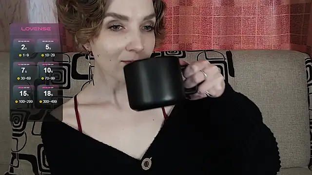 TinaWince online show from 03-27-26, 08:48