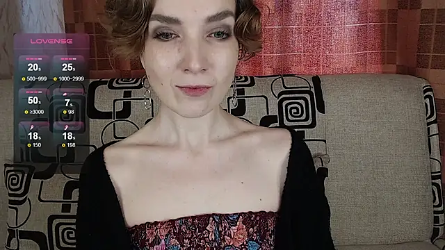 TinaWince online show from 04-19-26, 05:07