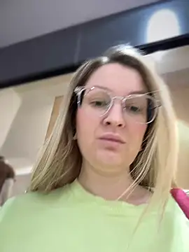 Teya moon  online show from 12-29-24, 10:34