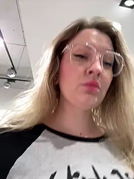 Teya moon  online show from 09-27-25, 12:54