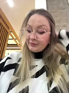 Teya moon  online show from 03-08-26, 03:27