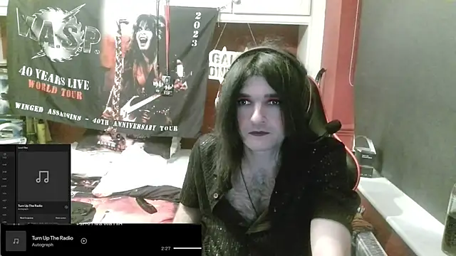 Snapshot of Rocker_Assassin66630 chatting on 04-20-26, 10:33 Rocker Assassin66630 online show from 04-20-26, 10:33