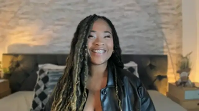Snapshot of Anneth__M chatting on 07-10-26, 07:38 Anneth M online show from 07-10-26, 07:38