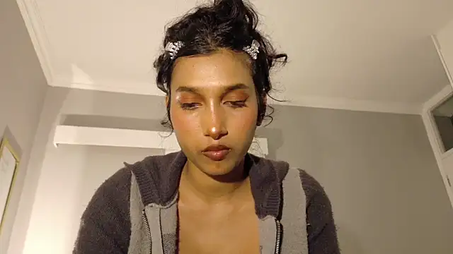 kawaiibabypie1 online show from 06-24-26, 04:50