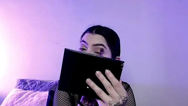 sophy rock online show from 11-12-25, 05:13