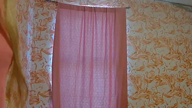 strawberrysmoothie online show from 03-25-26, 07:31