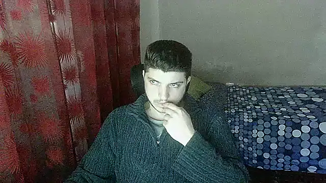 BoiWhore online show from 01-09-25, 11:36