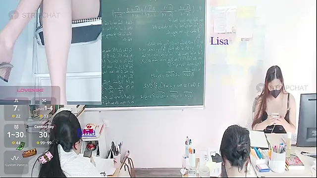 Snapshot of _Math_ chatting on 04-01-26, 03:29 Math online show from 04-01-26, 03:29