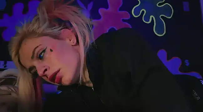 watermellonpussy online show from 12-28-24, 12:45