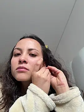 Megan Rodrigo online show from 06-26-26, 05:39