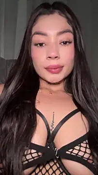 Roxanne 08 online show from 04-01-26, 08:39