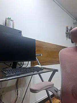 lucky-leah online show from 07-01-26, 03:19