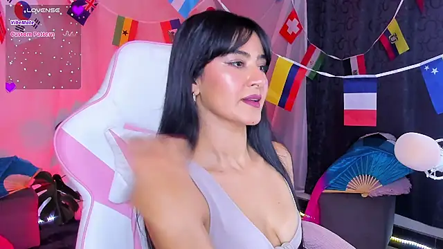 Snapshot of Violetta_kim1 chatting on 07-12-26, 08:55 Violetta kim1 online show from 07-12-26, 08:55