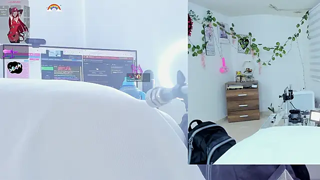 Daki Ume  online show from 12-17-25, 02:17