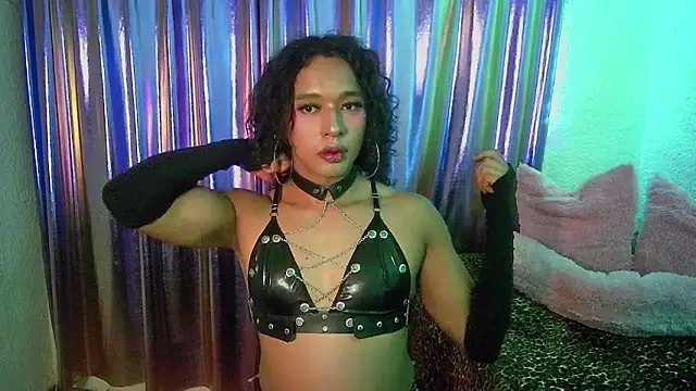 Snapshot of angelsdustxxx chatting on 06-06-26, 12:38 angelsdustxxx online show from 06-06-26, 12:38