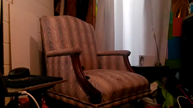 Snapshot of Haztogo4me chatting on 05-17-26, 11:12 Haztogo4me online show from 05-17-26, 11:12