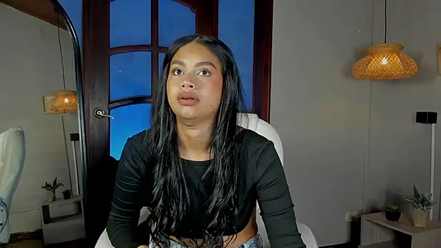 nayah   online show from 12-02-25, 07:53