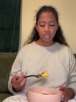 VanessaBling online show from 03-08-26, 02:26