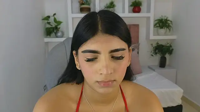 maiaa ruiz online show from 06-12-26, 01:21