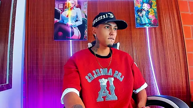 Liam lee online show from 02-22-26, 03:43