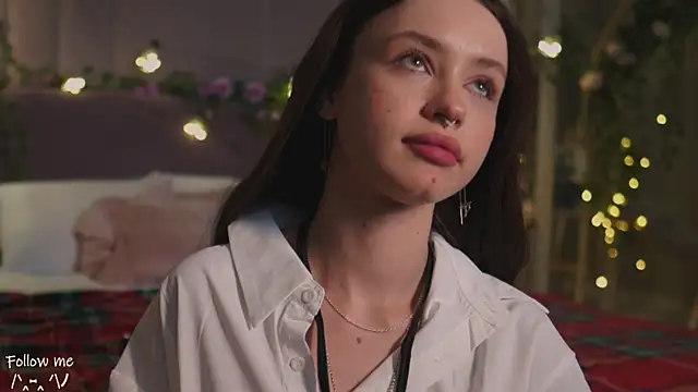 Meow Nancy online show from 02-05-25, 01:22