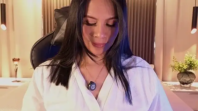 Sofia Convers online show from 03-13-26, 12:56