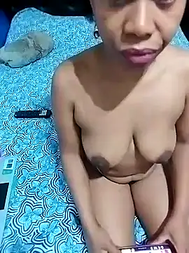 littlebrunett online show from 12-25-24, 02:02