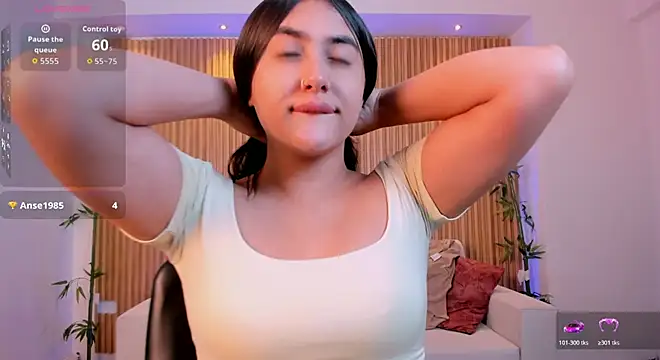 Snapshot of paulina_sweett_ chatting on 06-20-26, 12:19 paulina sweett online show from 06-20-26, 12:19