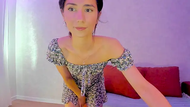 Snapshot of crystalnut chatting on 06-28-26, 02:17 crystalnut online show from 06-28-26, 02:17